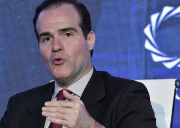 Mauricio Claver-Carone: La licencia que Biden otorgó a Chevron para operar en Venezuela es «permanente»