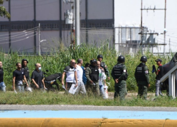 ABC: La comida a veces estaba podrida, perdí 42 kilos estando preso en Tocorón