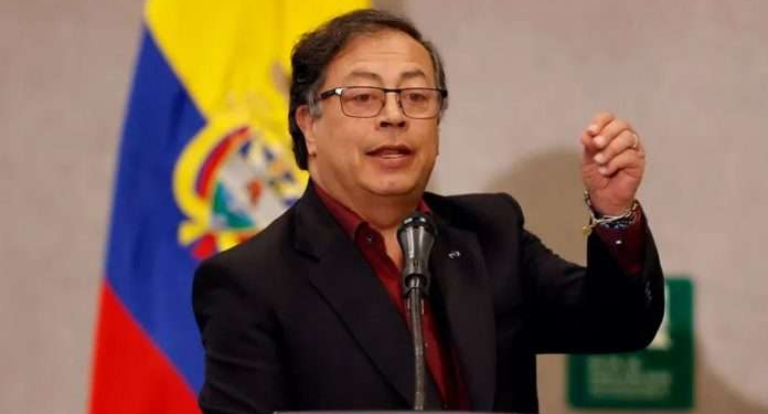 Petro: «En Venezuela debe haber nuevas elecciones, porque las que hubo no fueron libres»