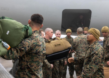 EEUU comienza a enviar migrantes a Guantánamo, asegura la Casa Blanca