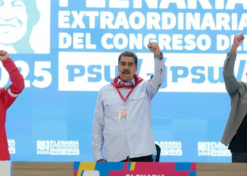 El chavismo instaló mesas de trabajo para definir los candidatos a las elecciones regionales y parlamentarios de abril