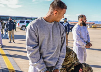 EEUU confirmó que miembros del Tren de Aragua son los primeros enviados a Guantánamo: «Acogerá a lo peor de lo peor»