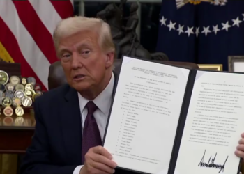 Trump ordena la creación de un «fondo soberano» que podría adquirir TikTok