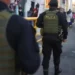 Detienen a dos venezolanos en Perú por asaltar hoteles con pistolas de juguete (Video)