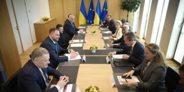 La Unión Europea celebra cumbre especial sobre Ucrania y refuerza plan de rearme europeo