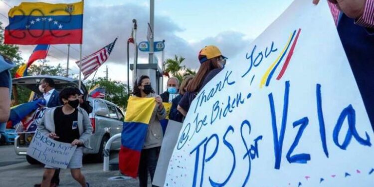 18 estados de EEUU respaldan la demanda contra la eliminación del TPS para venezolanos