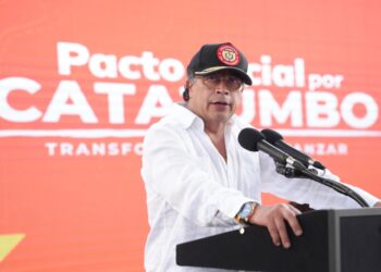 Gustavo Petro propondrá a Maduro creación de zona económica especial en la frontera