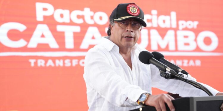 Gustavo Petro propondrá a Maduro creación de zona económica especial en la frontera