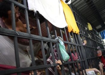 Presos de PoliChacao serán trasladados a centros penitenciarios tras protesta