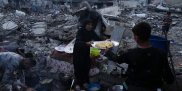 Más de 100 muertos en Gaza tras ataques lanzados por Israel contra Hamás