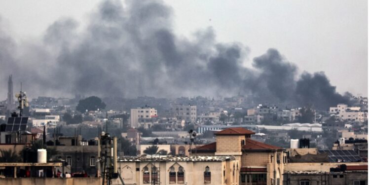 Más de 100 muertos en Gaza tras ataques lanzados por Israel contra Hamás