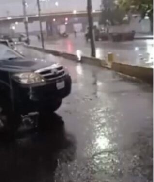 Varias zonas de Vargas en alerta por inundaciones tras fuertes lluvias de las últimas horas