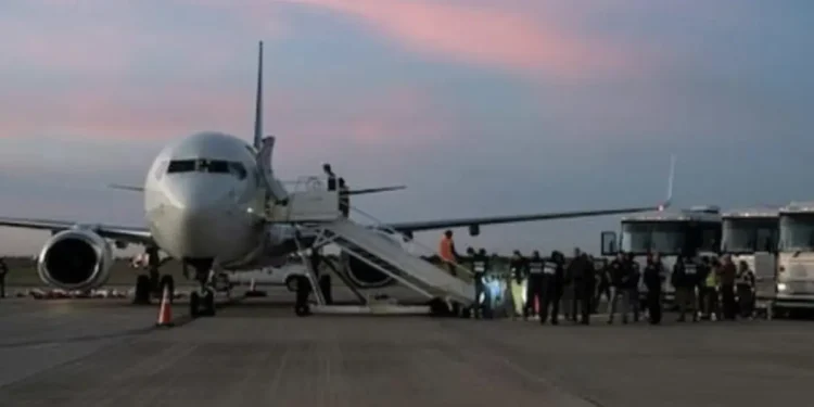 Venezuela y EEUU acuerdan retomar los vuelos de repatriación desde este domingo 