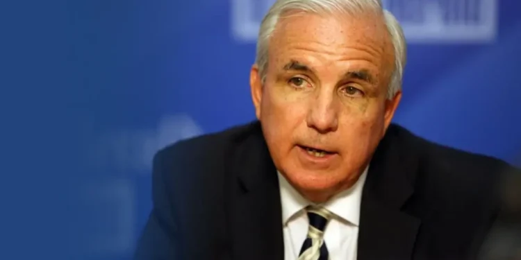 Congresista de EEUU piden deportar a más de cien represores cubanos vinculados al régimen