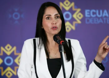 Luisa González reconocerá a Maduro como presidente y evita calificar a Venezuela de dictadura