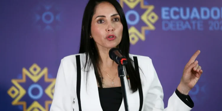 Luisa González reconocerá a Maduro como presidente y evita calificar a Venezuela de dictadura