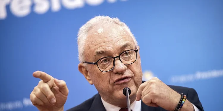 Mario Lubetkin, nuevo canciller de Uruguay: «No reconocemos a nadie en Venezuela: ni a Maduro ni a quien dijo haber triunfado»