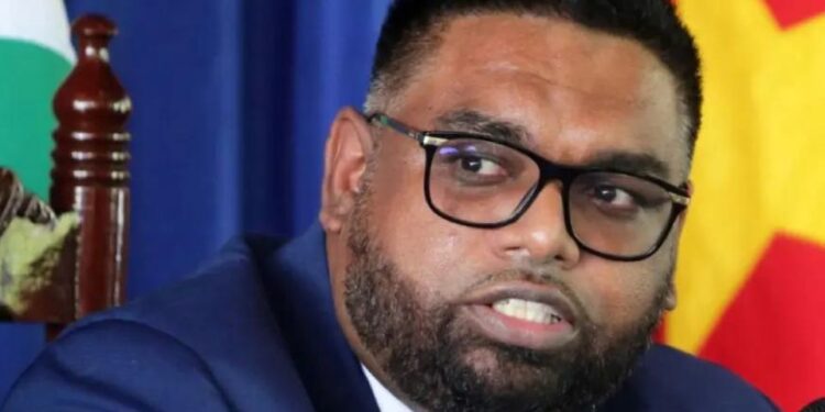 Presidente de Guayana descarta negociar con Venezuela