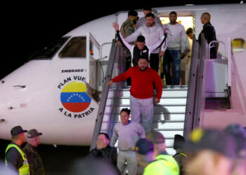 229 venezolanos retornarán al país este domingo desde EEUU