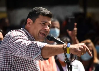 Voluntad Popular denuncia que Freddy Superlano tiene siete meses secuestrado por el régimen