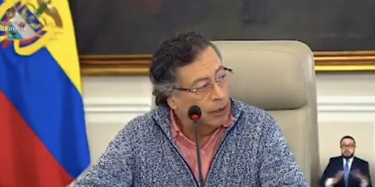 Gustavo Petro asegura que la cocaína producida en frontera con Venezuela «financia violencia en Haití»