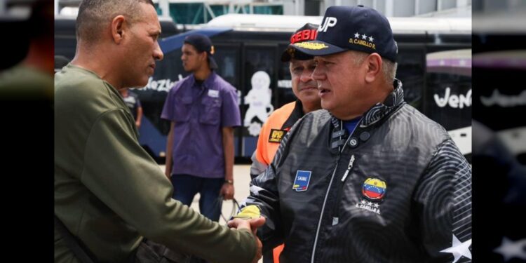 Diosdado asegura que EEUU «está confundido»: Dijeron que nos iban a enviar al Tren de Aragua y no lo han hecho