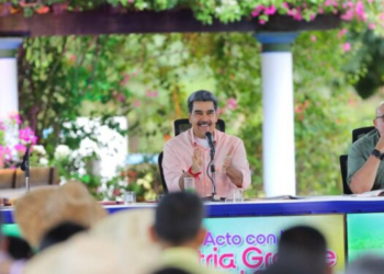 Maduro reitera que «Venezuela nunca se rendirá ante EEUU y sus sanciones económicas»