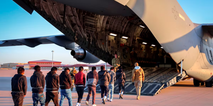 Venezuela crea una página web para denunciar «deportaciones injustas» tras medidas de EEUU