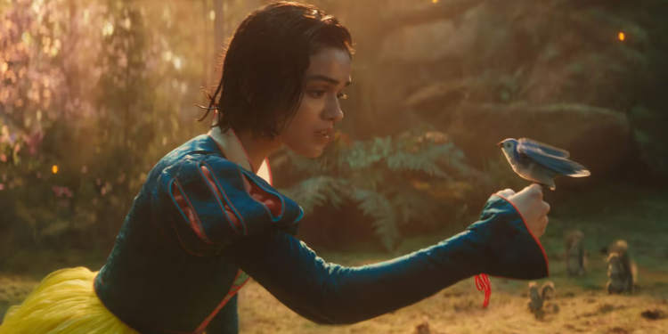 ‘Blancanieves’ la más taquillera del fin de semana pero lejos de otros títulos de Disney