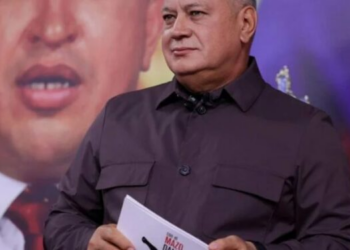 Diosdado Cabello acusa a María Corina Machado de querer entregarle a Elon Musk las riquezas de Venezuela: «El mayor delito que ella ha cometido es el de traición a la patria»