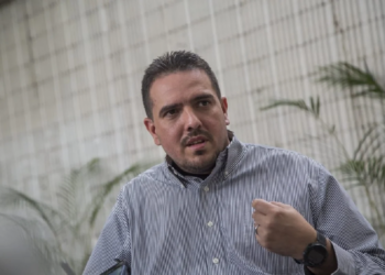 Stalin González: “Hay que votar todas las veces que sean necesarias”