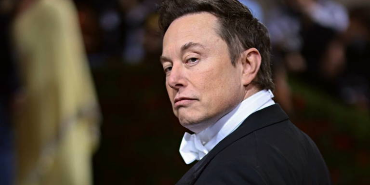 Elon Musk culpó a Ucrania por la caída mundial de la red social X