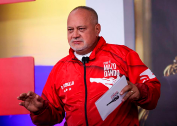 Diosdado Cabello asegura que ExxonMobil paga a delincuentes y mercenarios para causar daños en Venezuela