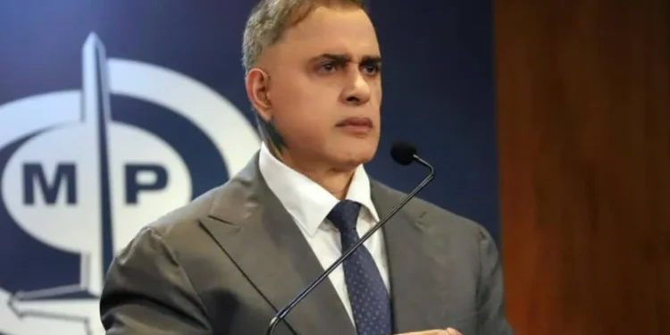 Fiscal General Tarek William Saab exige acción a la ONU por Ley de Enemigos Extranjeros que afecta a migrantes venezolanos