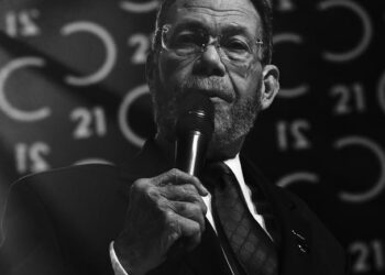 Century 21 celebra 25 años de éxito en Venezuela y rinde homenaje a la trayectoria de Guillermo Velutini