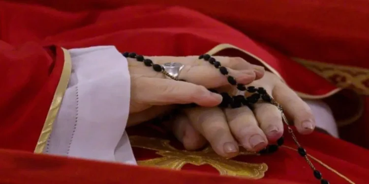 Funeral del papa Francisco será el 26 de abril en la Plaza de San Pedro