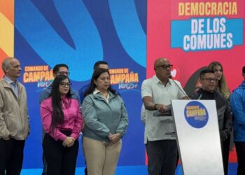 Jorge Rodríguez: «La campaña electoral es una nueva oportunidad para el diálogo nacional y para alzar la voz por los migrantes venezolanos»