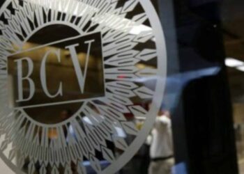 El bolívar se devaluó 24 % frente al dólar oficial del BCV en el primer trimestre de 2025