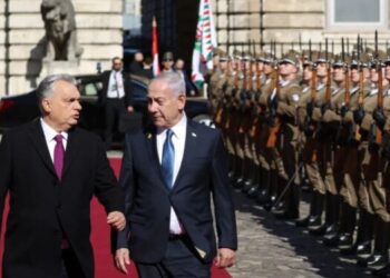 Hungría anunció que se retira de la CPI tras ignorar su orden de captura contra Netanyahu y recibirlo en Budapest