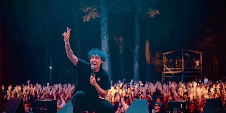 Todo un éxito Conciencia Freestyle y el concierto de McKlopedia