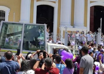 Nazareno de San Pablo realiza visita por iglesias y hospitales de Caracas
