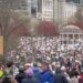 Miles de personas protestaron en EEUU contra las políticas de Trump