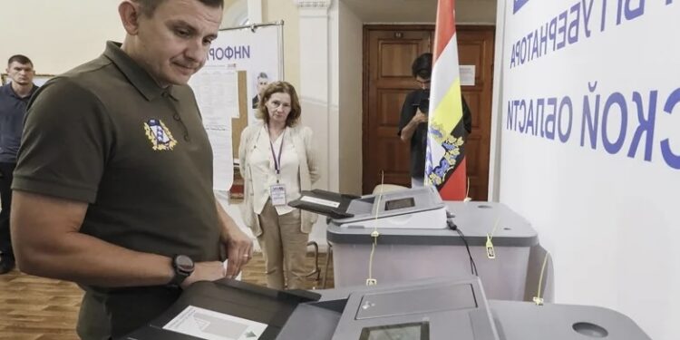 Dimitió el alcalde de Kursk, capital de la región rusa atacada por Ucrania