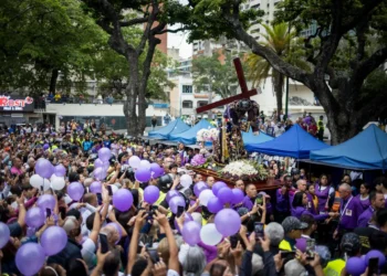 Cientos de fieles acompañaron el cierre de la peregrinación del Nazareno en Caracas