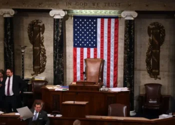 Cámara de Representantes de EEUU votará resolución para apoyar el uso de la Ley de Extranjeros Enemigos contra el Tren de Aragua