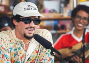 Bad Bunny grabó concierto en el ‘Tiny Desk’