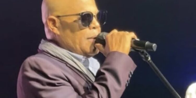 Confirman muerte del merenguero Rubby Pérez tras derrumbe en discoteca de Santo Domingo