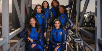 Katy Perry viajó a los límites del espacio en la misión NS-31 de Blue Origin