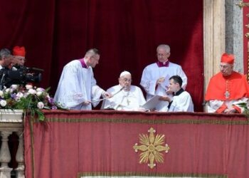 El Papa Francisco llamó a la paz mundial durante el mensaje de Pascua