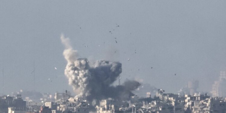 Israel confirma muerte de alto mando de Hezbollah en ataque al sur del Líbano